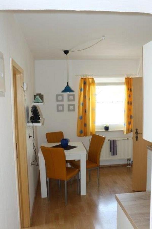 Ferienwohnung Tschitschmann Naumburg  Bagian luar foto