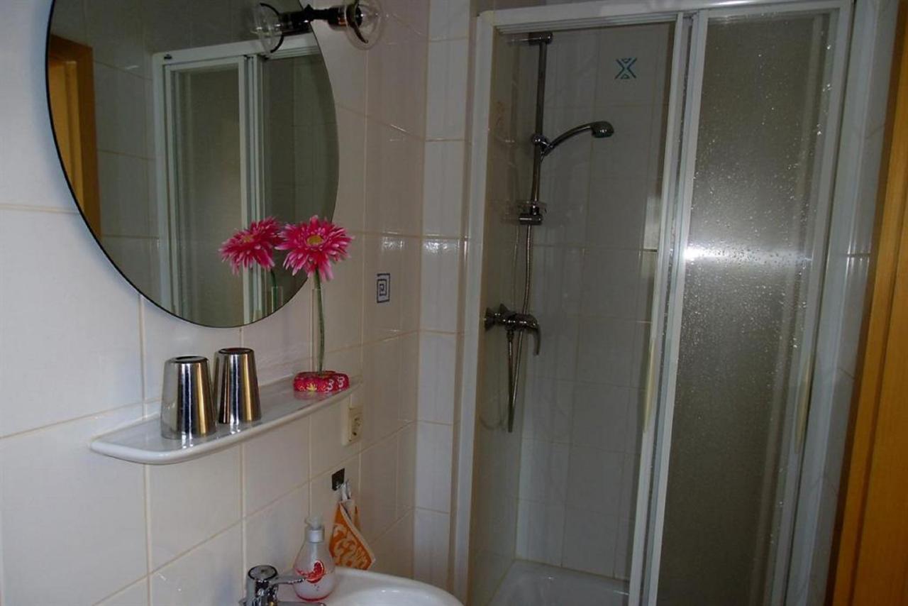 Ferienwohnung Tschitschmann Naumburg  Bagian luar foto
