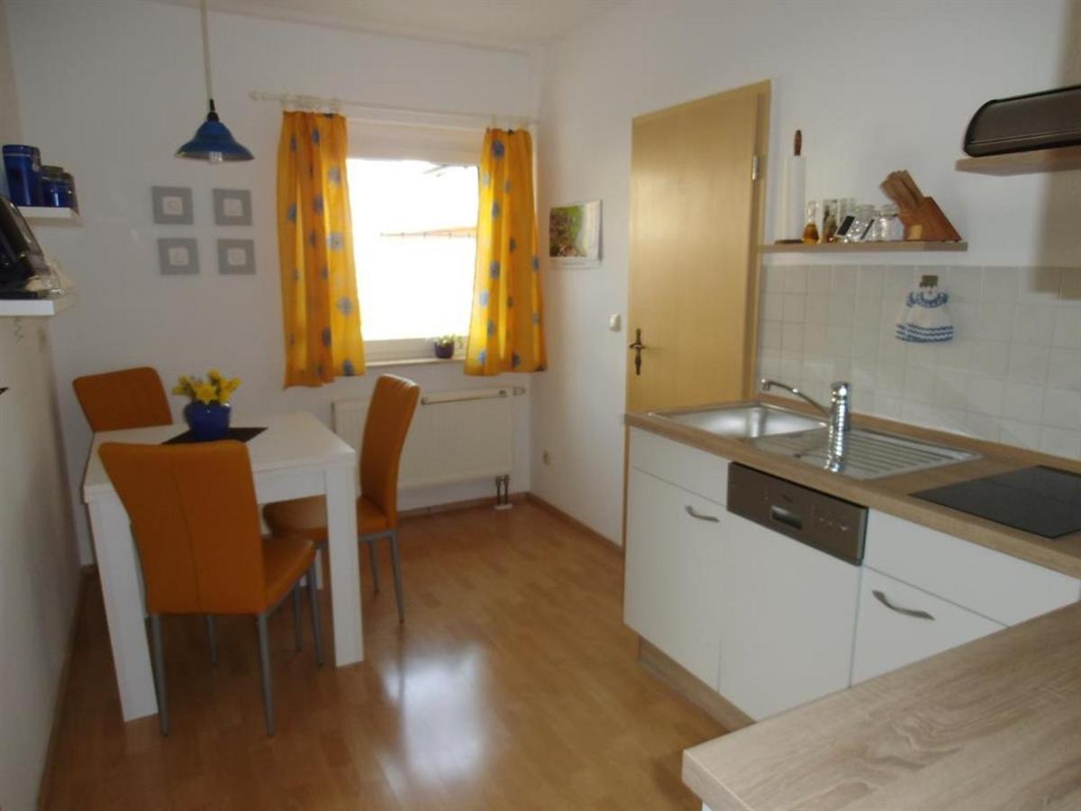 Ferienwohnung Tschitschmann Naumburg  Bagian luar foto